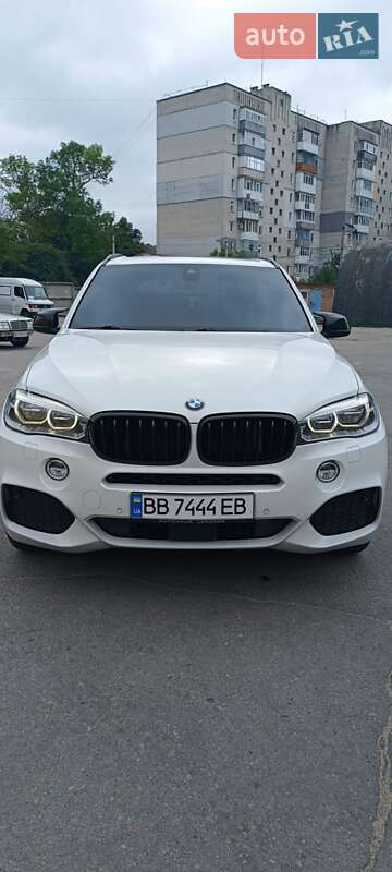 Позашляховик / Кросовер BMW X5 2015 в Києві