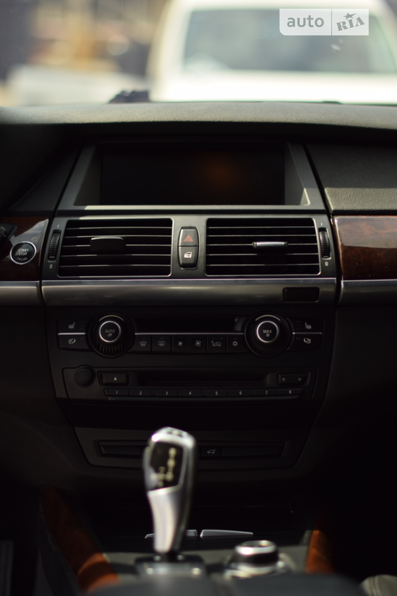 2010 BMW X5 - мініатюра 41