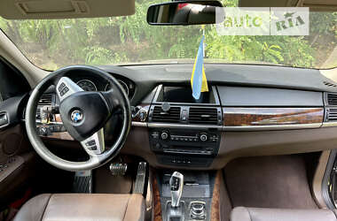 Позашляховик / Кросовер BMW X5 2011 в Кам'янці