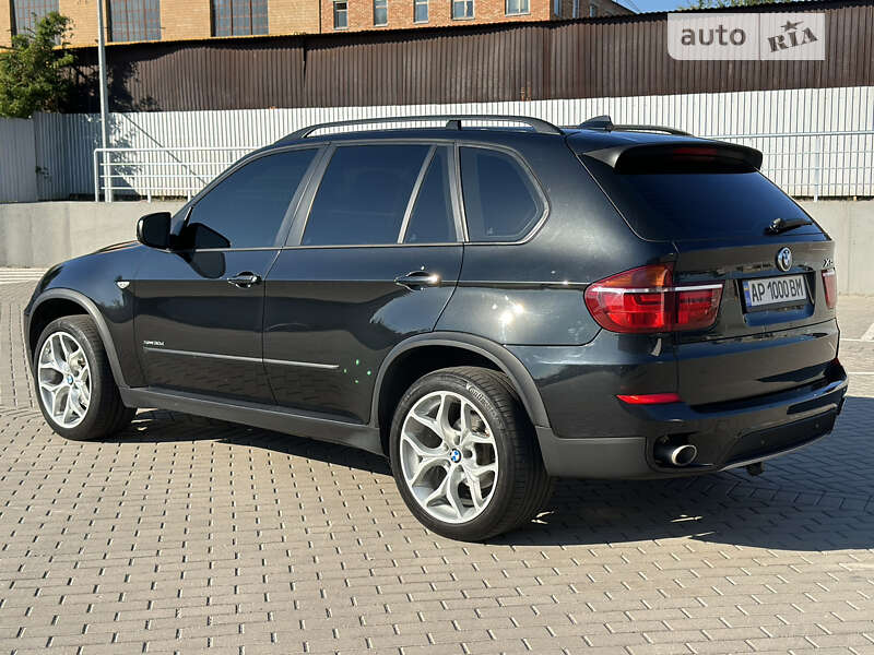 Внедорожник / Кроссовер BMW X5 2010 в Запорожье