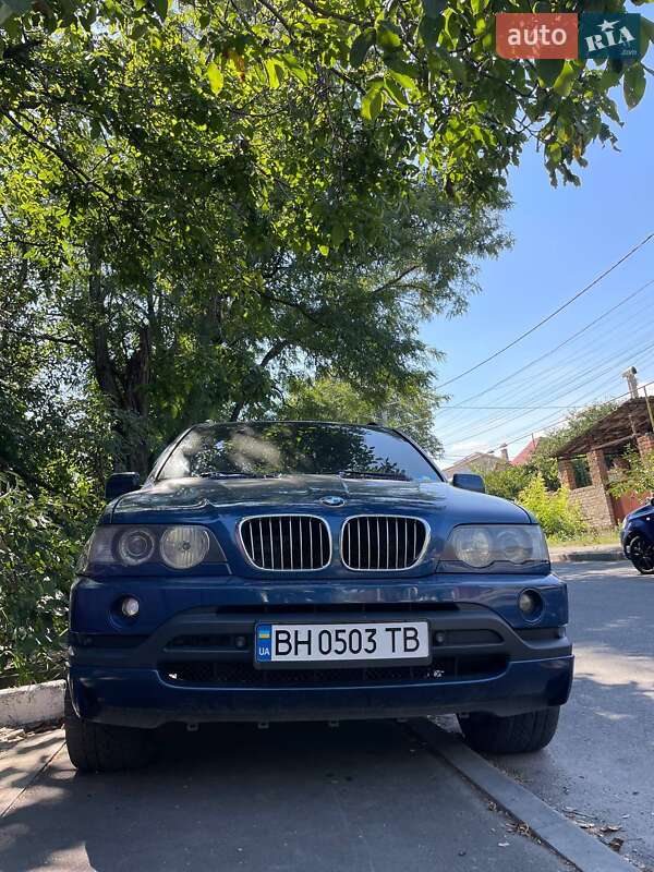 Внедорожник / Кроссовер BMW X5 2003 в Одессе