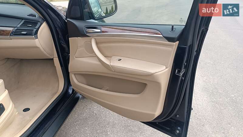 Внедорожник / Кроссовер BMW X5 2008 в Броварах