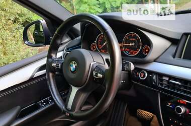 Позашляховик / Кросовер BMW X5 2017 в Сваляві