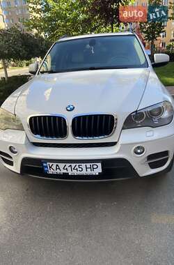 Позашляховик / Кросовер BMW X5 2012 в 