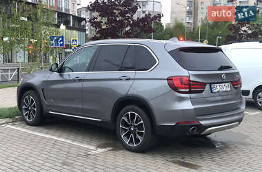 Внедорожник / Кроссовер BMW X5 2015 в 