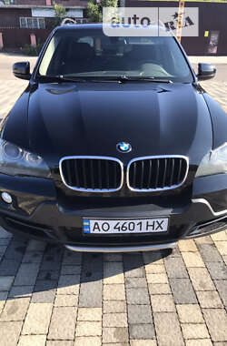 Позашляховик / Кросовер BMW X5 2008 в Сваляві