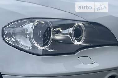 Позашляховик / Кросовер BMW X5 2011 в 