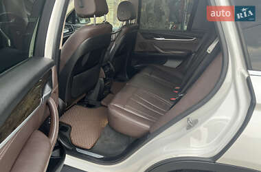 Внедорожник / Кроссовер BMW X5 2015 в 