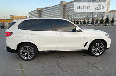 Внедорожник / Кроссовер BMW X5 2021 в Харькове