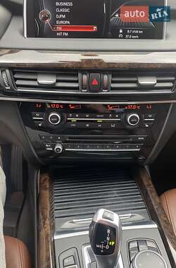 Внедорожник / Кроссовер BMW X5 2015 в 