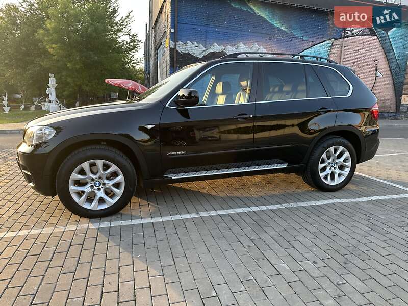 Позашляховик / Кросовер BMW X5 2012 в Луцьку