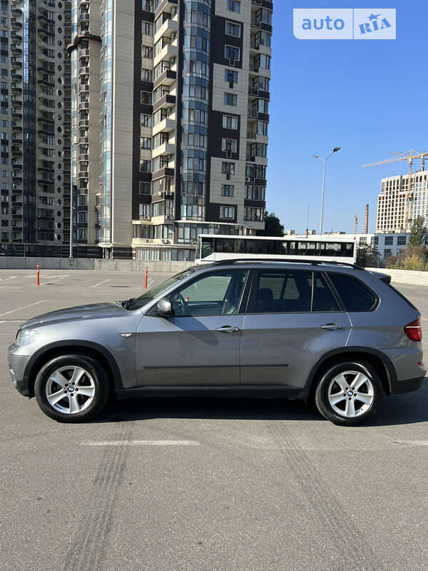 Внедорожник / Кроссовер BMW X5 2012 в Киеве фото 8 Внедорожник / Кроссовер BMW X5 2012 в Киеве
