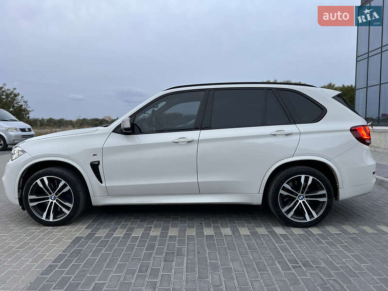 Внедорожник / Кроссовер BMW X5 2014 в Ровно