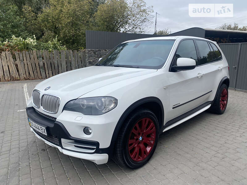 Внедорожник / Кроссовер BMW X5 2009 в 