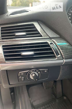 Внедорожник / Кроссовер BMW X5 2009 в 