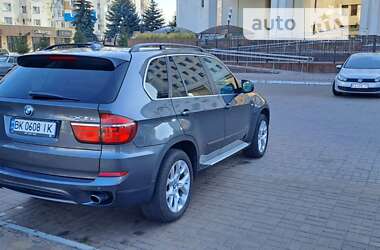 Внедорожник / Кроссовер BMW X5 2013 в Черкассах