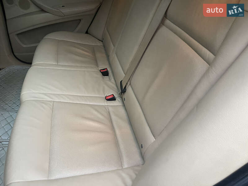 Внедорожник / Кроссовер BMW X5 2007 в Ровно