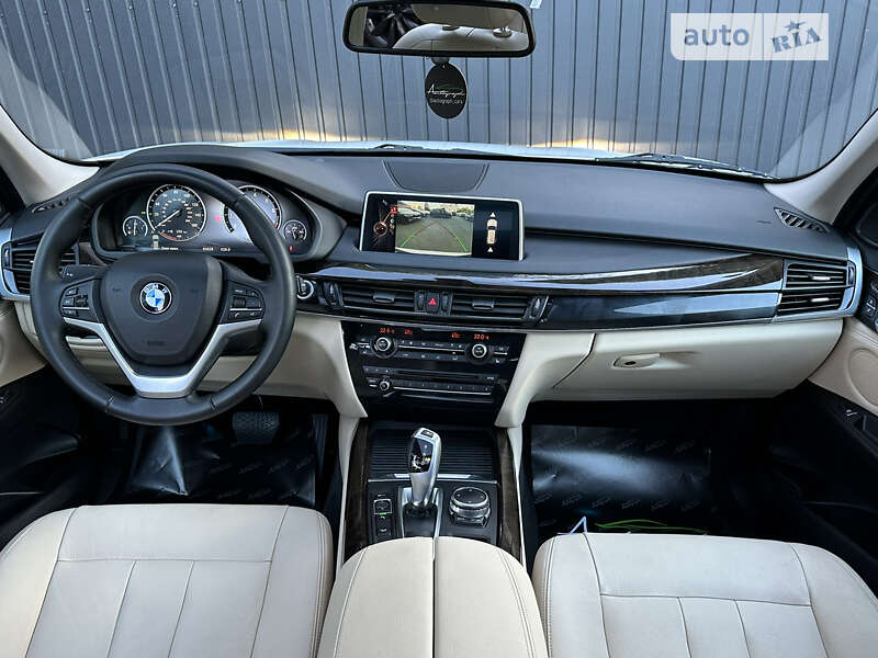 Внедорожник / Кроссовер BMW X5 2015 в Киеве