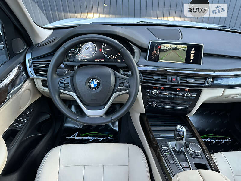 Внедорожник / Кроссовер BMW X5 2015 в Киеве