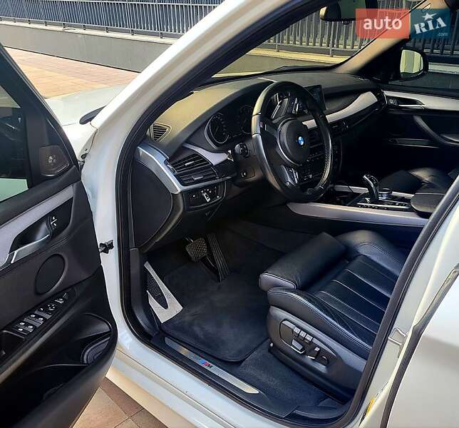 Позашляховик / Кросовер BMW X5 2016 в Дніпрі