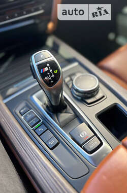 Позашляховик / Кросовер BMW X5 2015 в 
