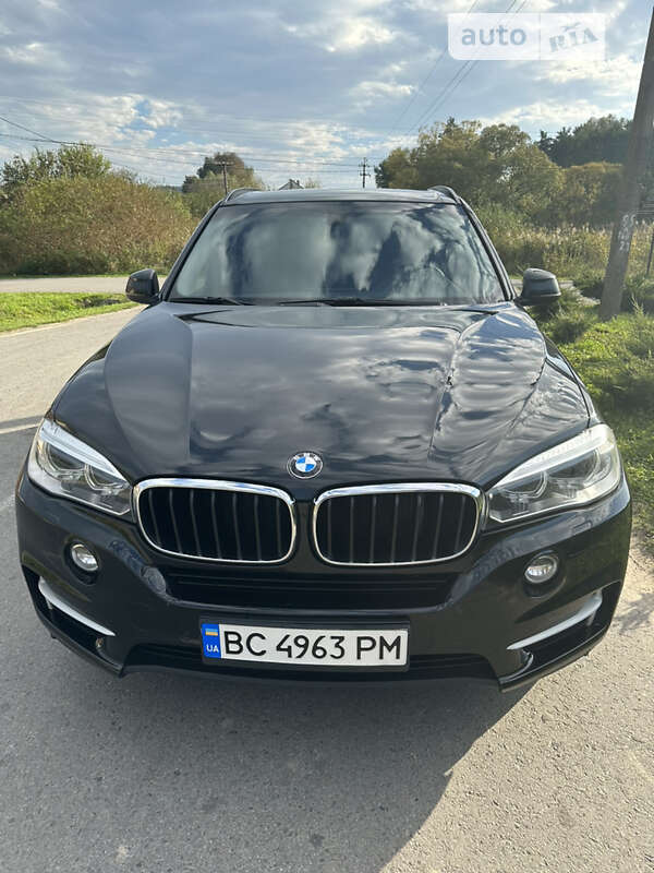 Позашляховик / Кросовер BMW X5 2015 в Львові