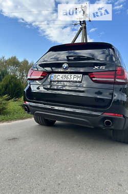 Позашляховик / Кросовер BMW X5 2015 в Львові