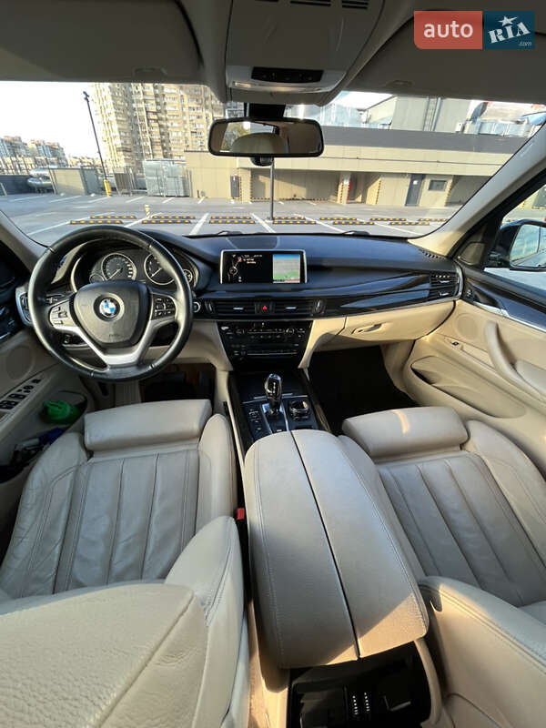 Внедорожник / Кроссовер BMW X5 2014 в Киеве