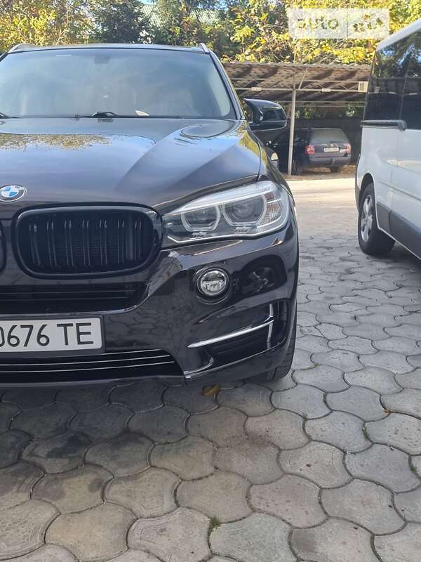 Внедорожник / Кроссовер BMW X5 2016 в Могилев-Подольске