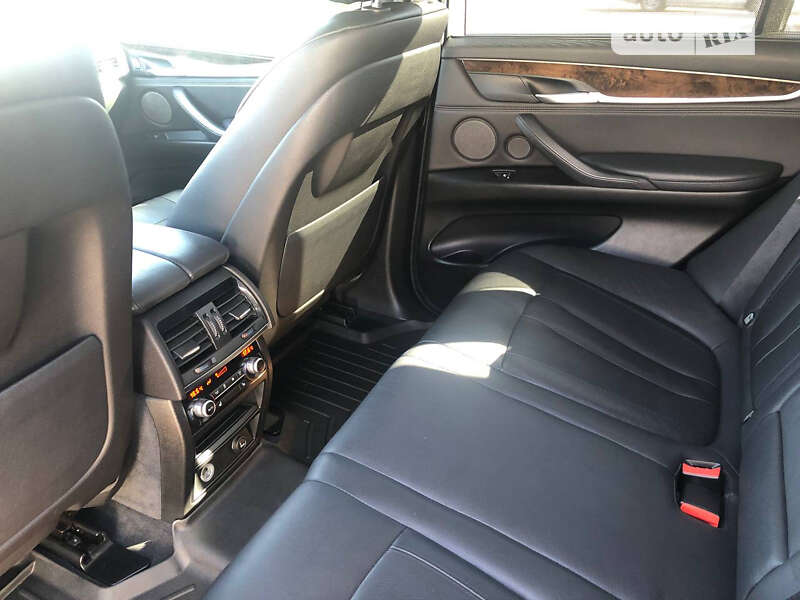 Позашляховик / Кросовер BMW X5 2014 в Одесі