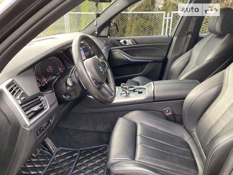 Внедорожник / Кроссовер BMW X5 2019 в Черкассах