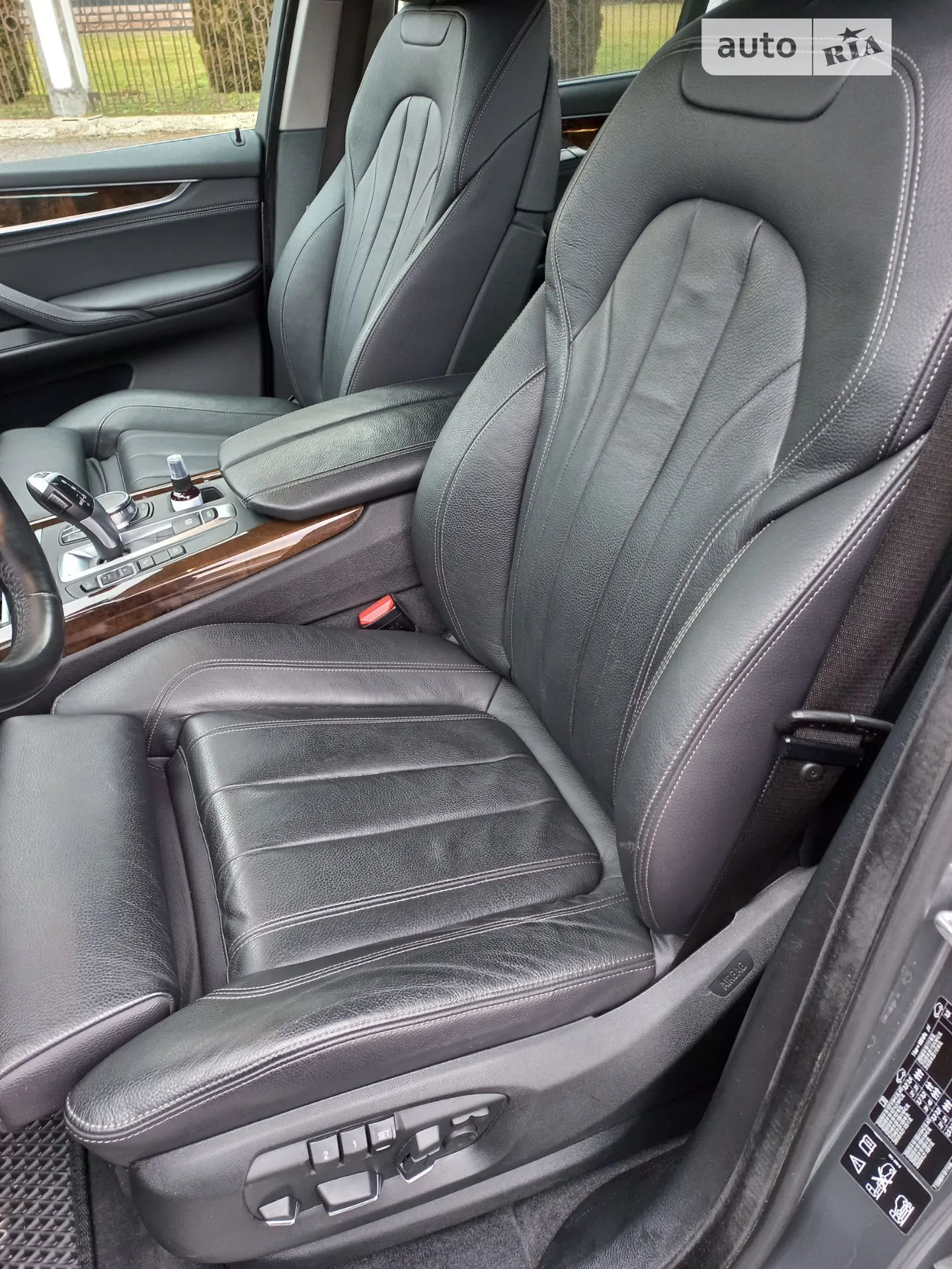 2017 BMW X5 - мініатюра 27