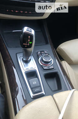 Внедорожник / Кроссовер BMW X5 2012 в Киеве