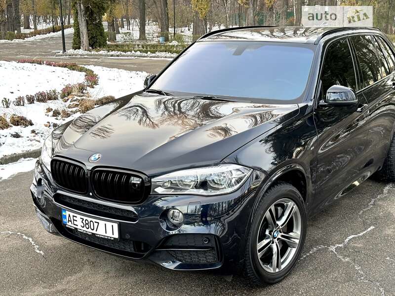 Позашляховик / Кросовер BMW X5 2013 в Києві