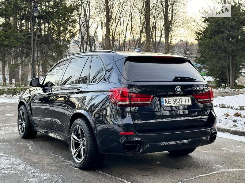 Позашляховик / Кросовер BMW X5 2013 в Києві