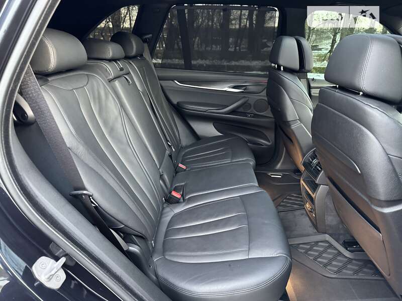 Позашляховик / Кросовер BMW X5 2013 в Києві