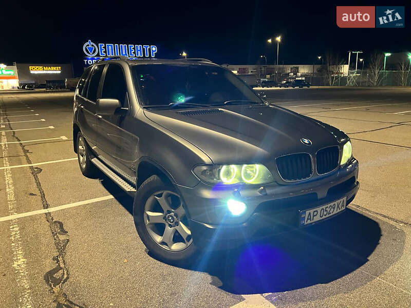 Внедорожник / Кроссовер BMW X5 2004 в Томаковке