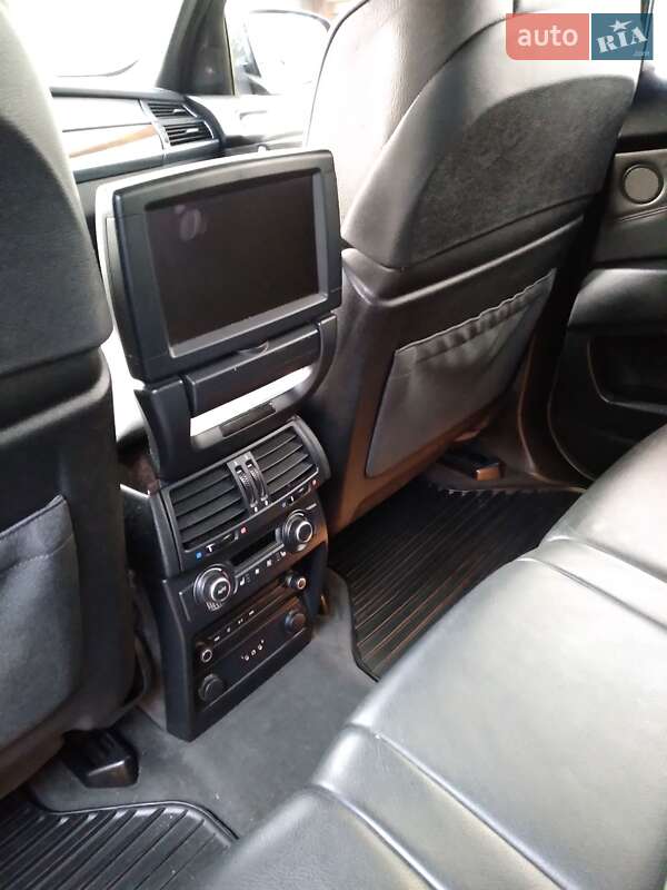 Позашляховик / Кросовер BMW X5 2007 в Тячеві