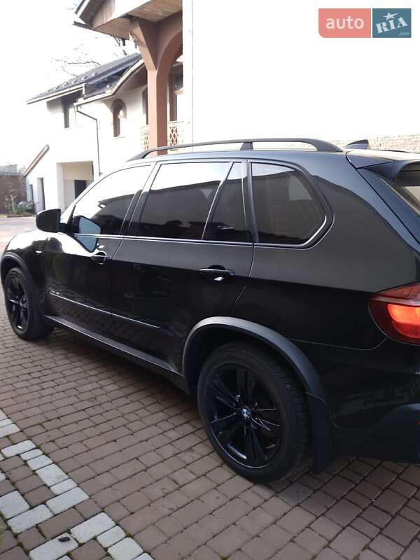 Позашляховик / Кросовер BMW X5 2007 в Тячеві