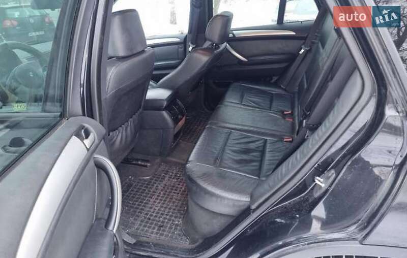 Внедорожник / Кроссовер BMW X5 2002 в Ковеле