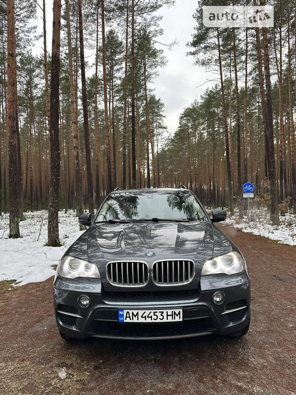 Позашляховик / Кросовер BMW X5 2012 в Житомирі фото 2 Позашляховик / Кросовер BMW X5 2012 в Житомирі