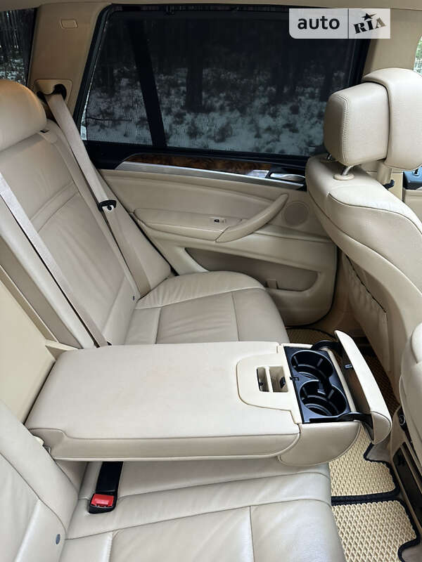 Позашляховик / Кросовер BMW X5 2012 в Житомирі фото 47 Позашляховик / Кросовер BMW X5 2012 в Житомирі