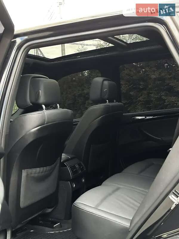 Позашляховик / Кросовер BMW X5 2011 в Харкові