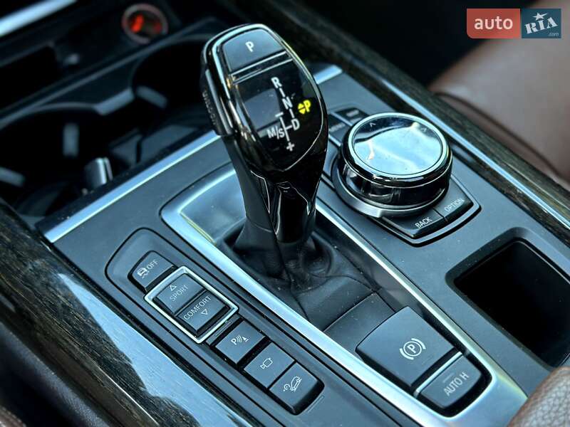 Позашляховик / Кросовер BMW X5 2017 в Косові