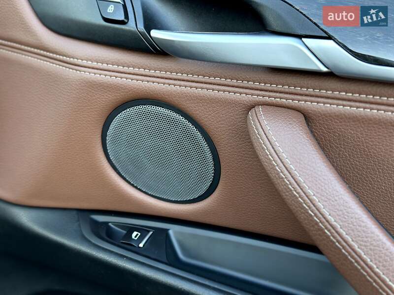 Позашляховик / Кросовер BMW X5 2017 в Косові