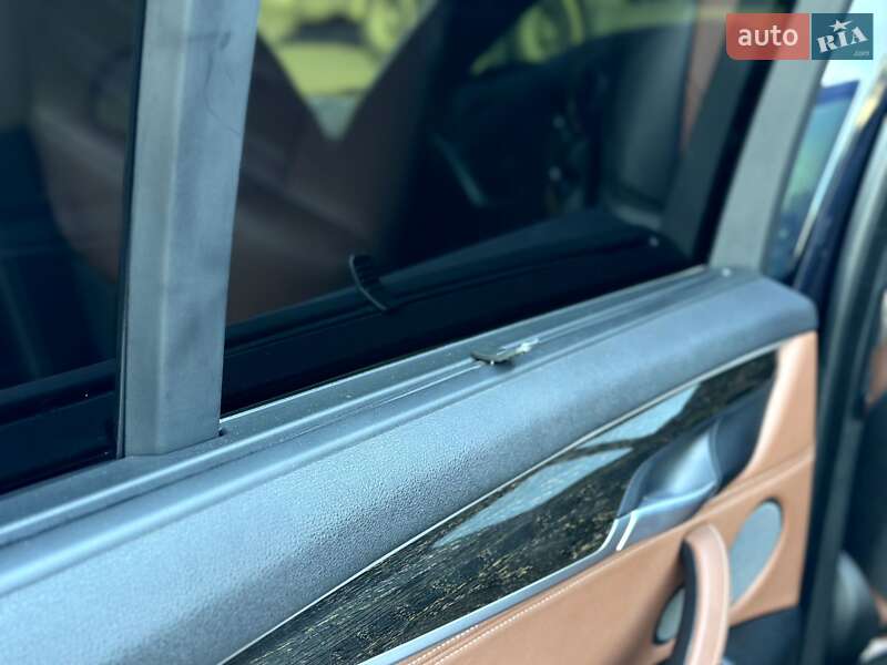 Позашляховик / Кросовер BMW X5 2017 в Косові