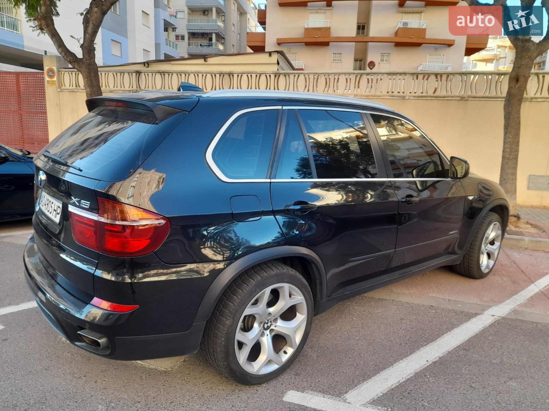 2010 BMW X5 - мініатюра 3