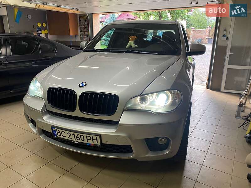 Позашляховик / Кросовер BMW X5 2012 в Львові фото 6 Позашляховик / Кросовер BMW X5 2012 в Львові