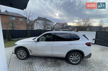 BMW X5 2019