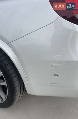 Позашляховик / Кросовер BMW X5 2017 в 